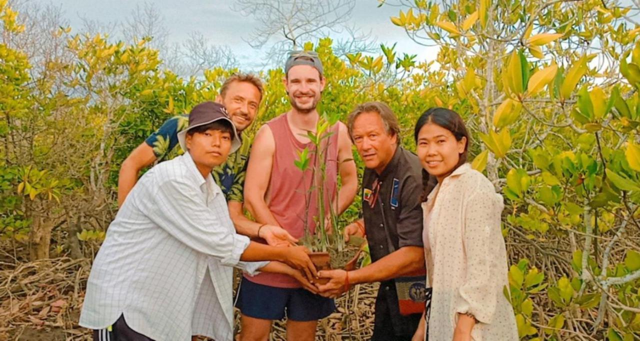 Oliver'S Laguna Eco Lodge Hotel 나팔리 외부 사진