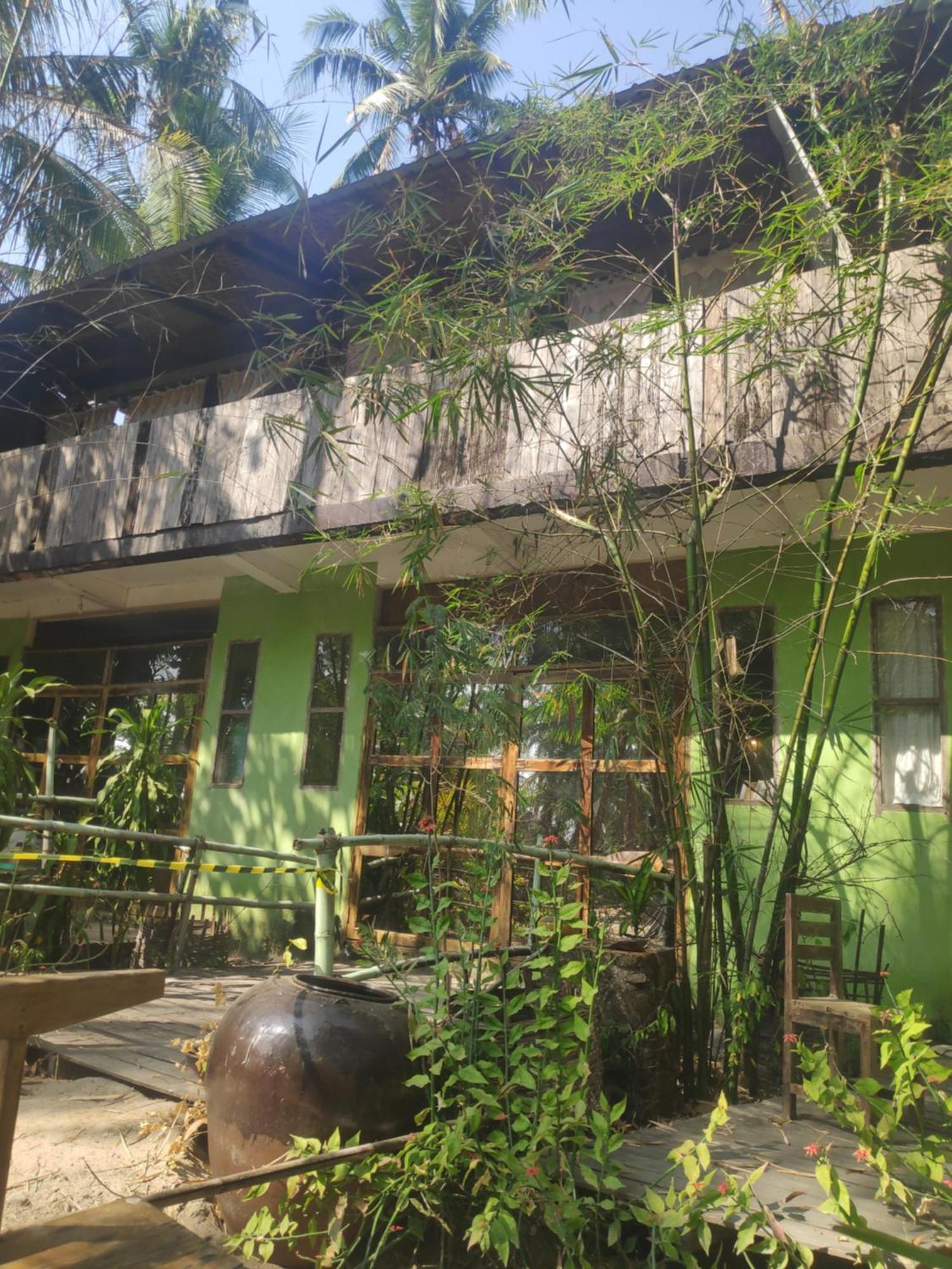 Oliver'S Laguna Eco Lodge Hotel 나팔리 외부 사진