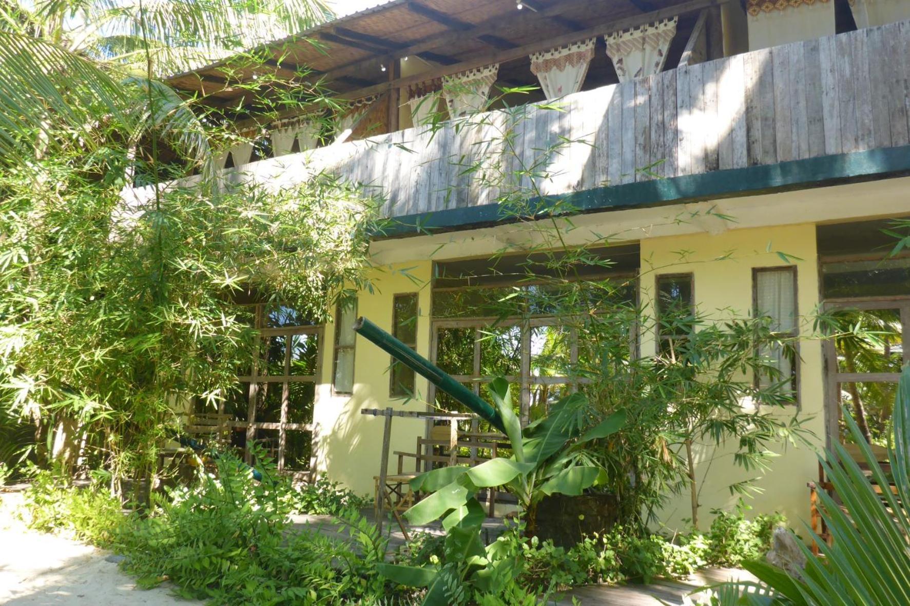 Oliver'S Laguna Eco Lodge Hotel 나팔리 외부 사진