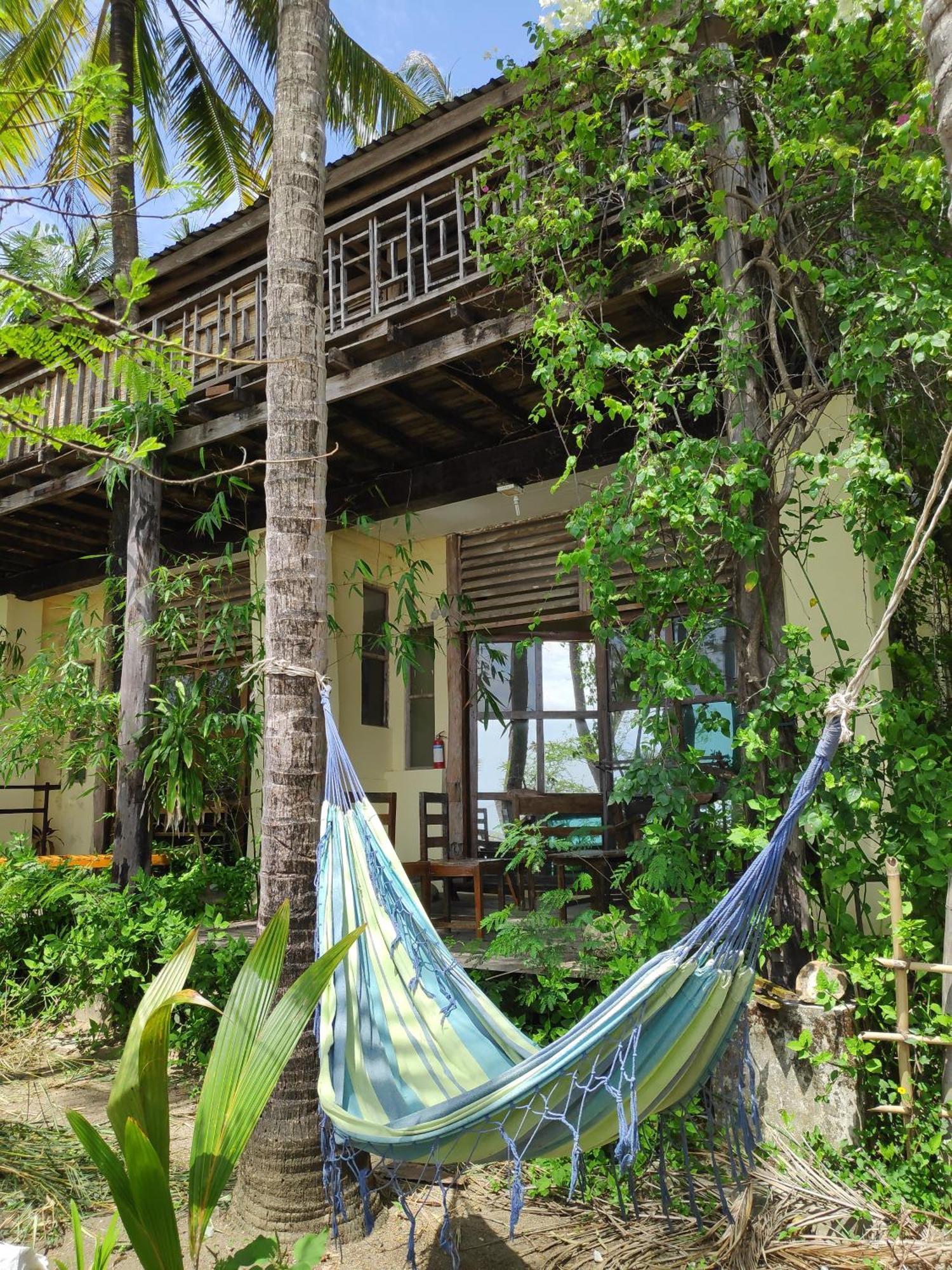 Oliver'S Laguna Eco Lodge Hotel 나팔리 외부 사진
